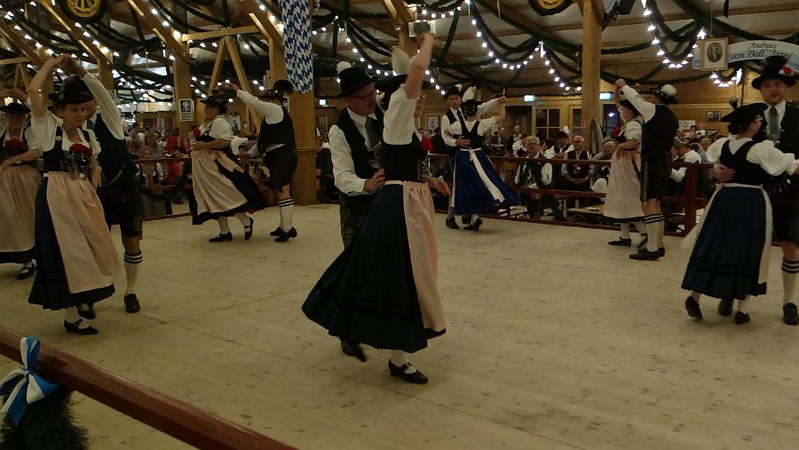 Oktoberfest 1069